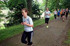 160820 Fountains parkrun Becky Murray Elaine Craiggs.jpg